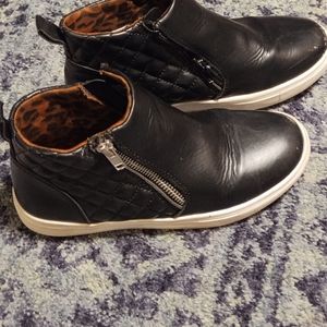 Girls Steve Madden ankle shoes